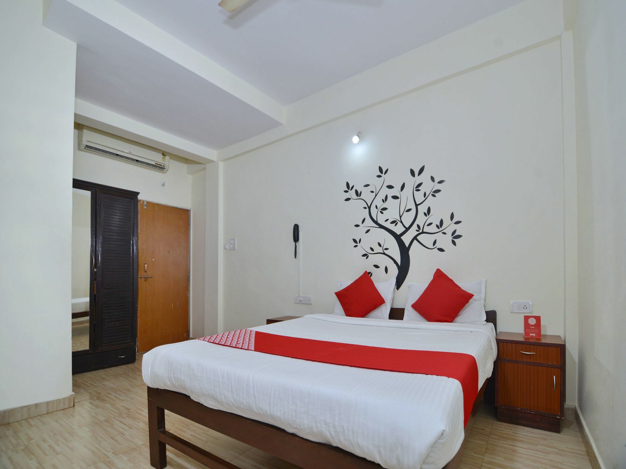 Oyo 833 Hotel Prince Santosh Holiday Homes Arpora Eksteriør billede